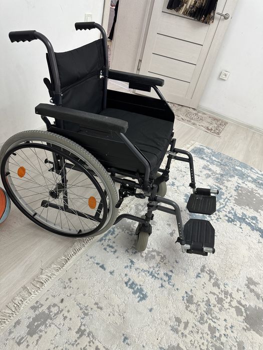 Кресло! Арба! Аяғымды ауыртып алып 2 ай ғана пайдаландым 150-250 кг