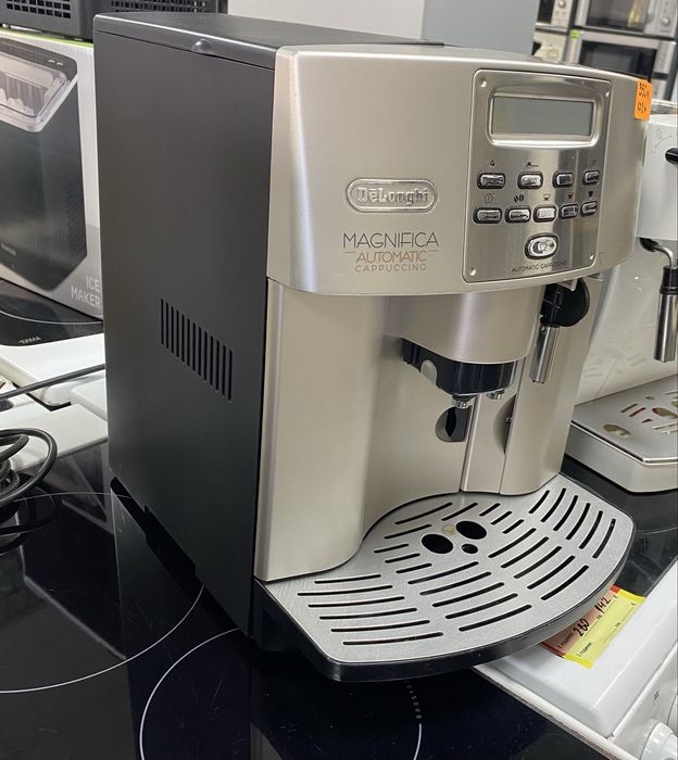 Кафемашина Delonghi Magnifica Automatic Cappuccino
