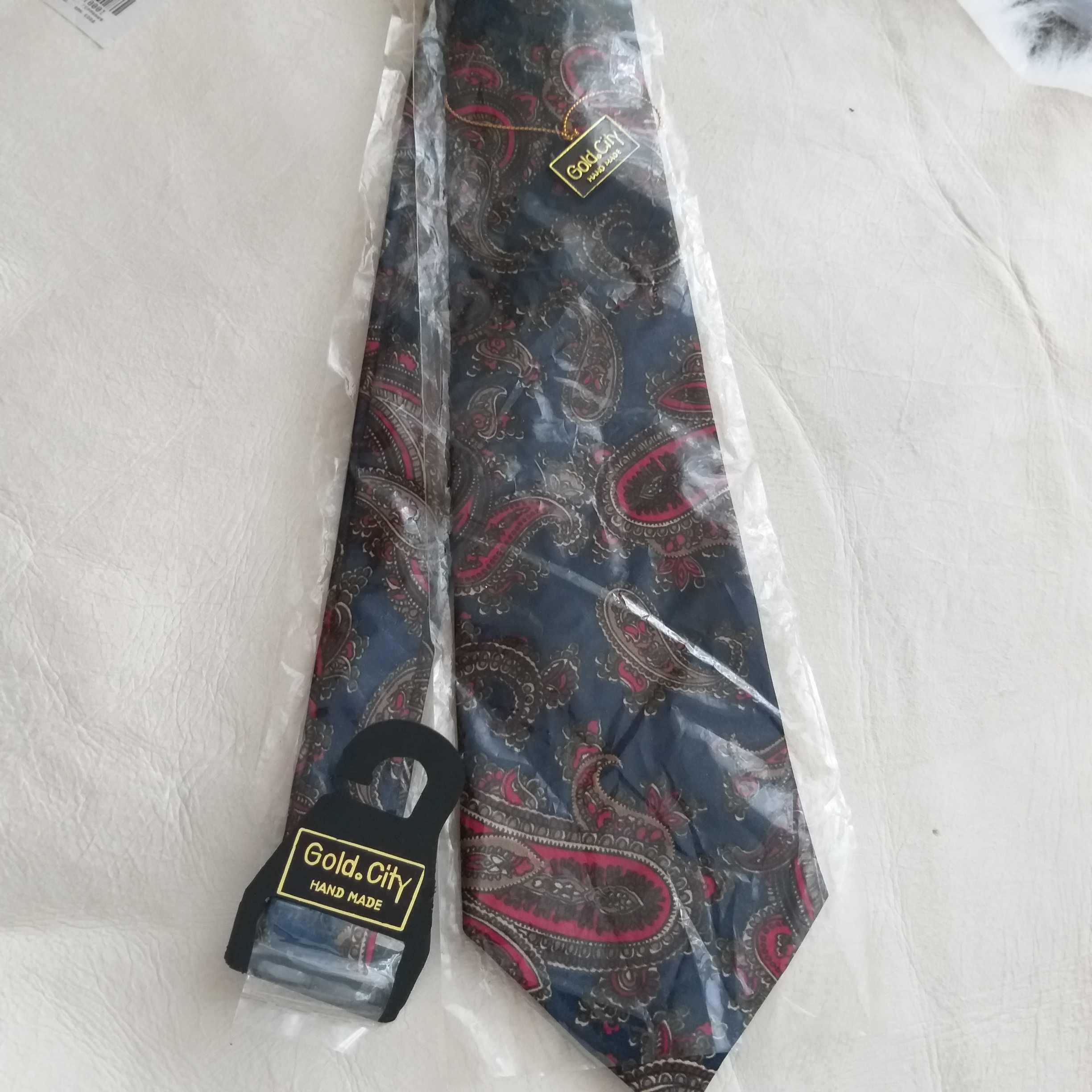 Нова 100% silk- коприна вратовръзка
