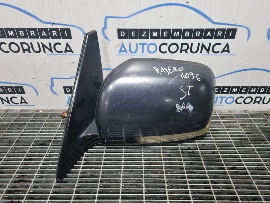 Oglinda stanga Mitsubishi Shogun Pajero 2006 - 2011 4 Usi GRI (1096) Rabatabile