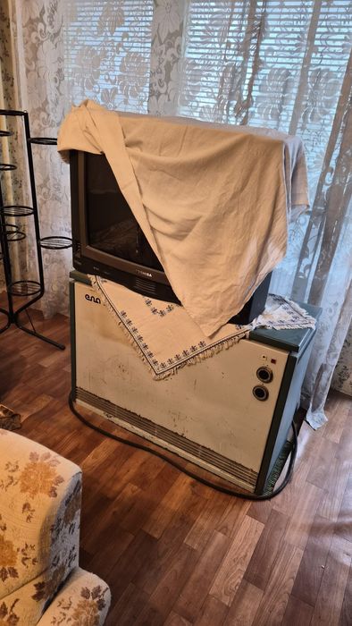 подарям обзавеждане