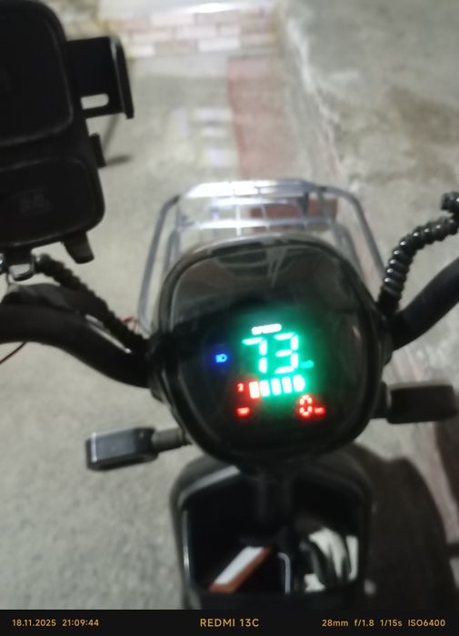 Sukutir yaxwi bir qol