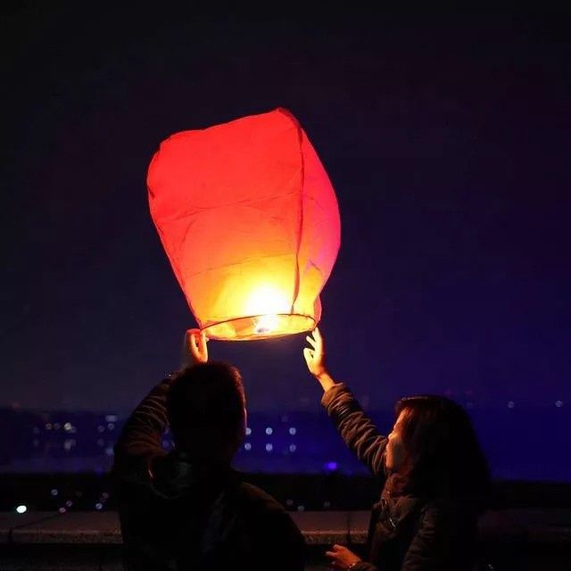 Небесные фонарики