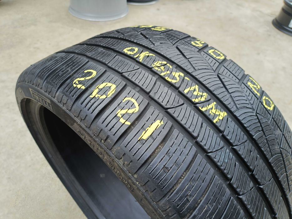 O anvelopa iarna 275 30 20 pirelli sottozero 2 profil de 6,5 mm