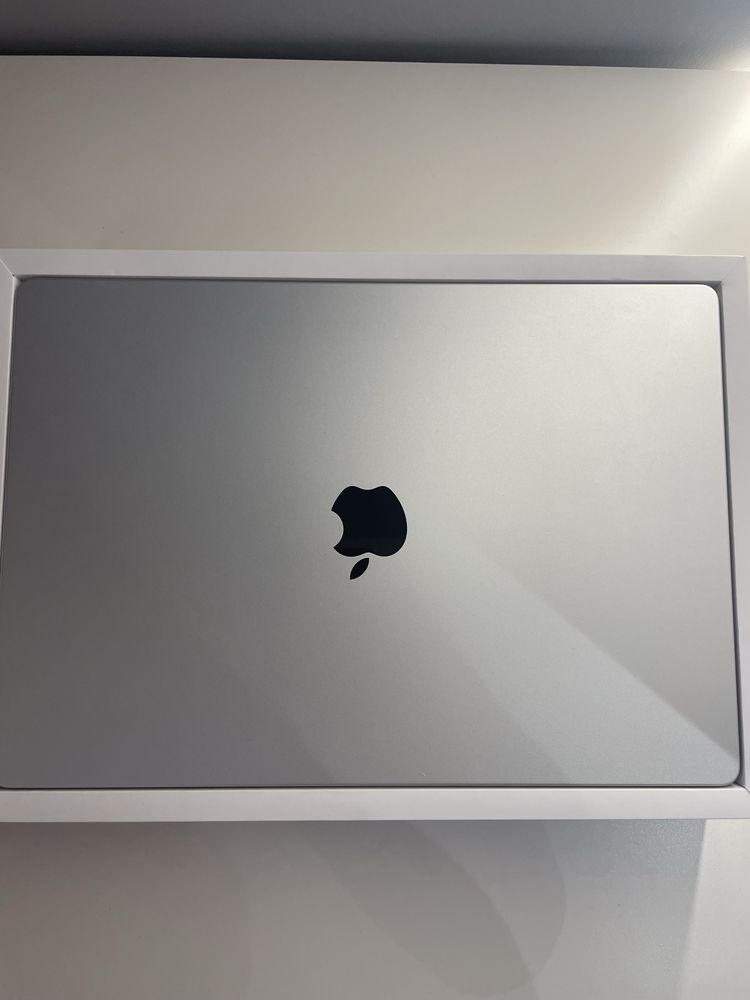 Apple Macbook Pro 16” M1 Pro 16GB / 512GB