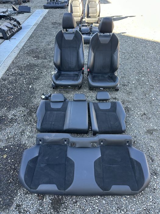 Interior piele / alcantara Toyota CHR