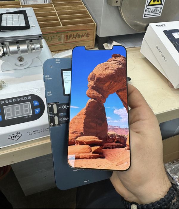 Reparatii/Display/Ecran/Mufa/Samsung/iPhone/x/11/12/13/14/s22/s23/s24