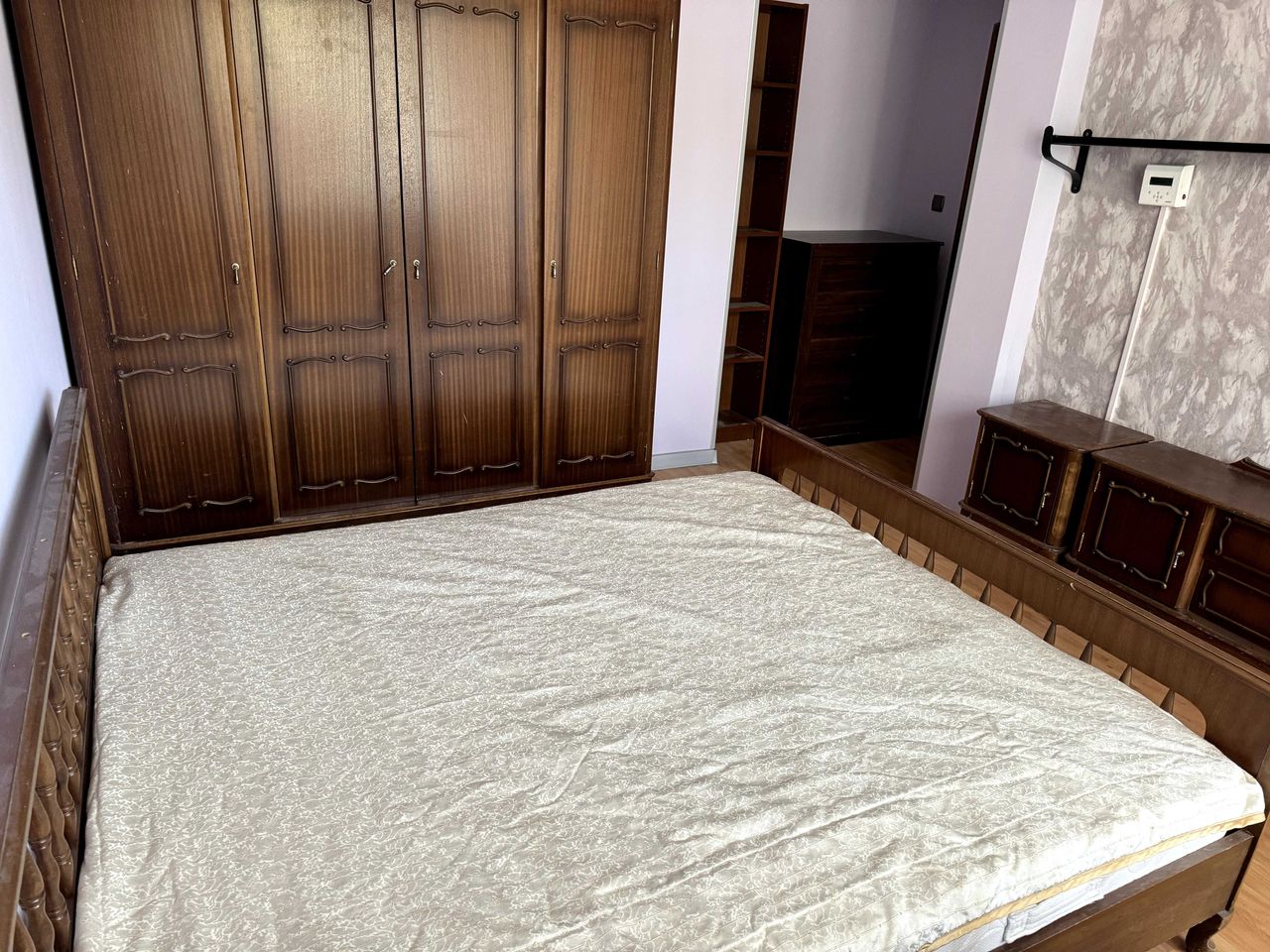 Дава се под наем Тристаен апартамент в Пловдив, Каменица 1 - 98 кв.м за 612 € - Снимка #9