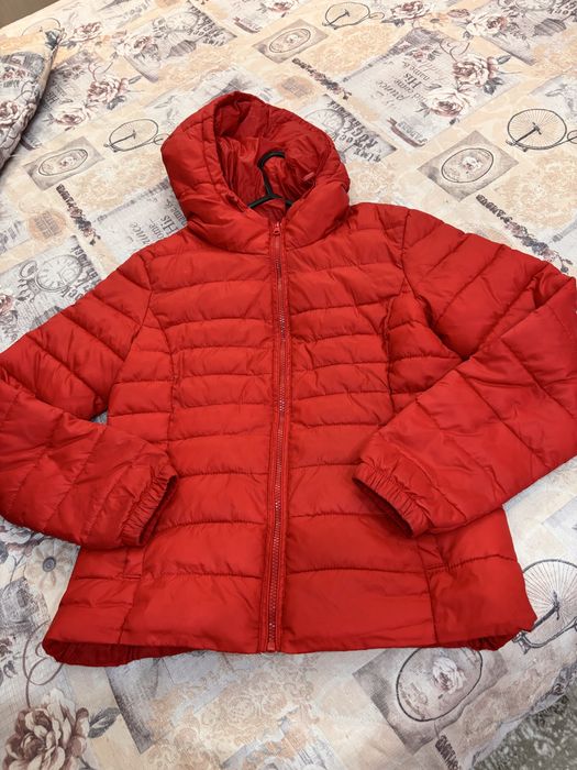 Дамска гривна Aspinal и сребърна якета и дрехи