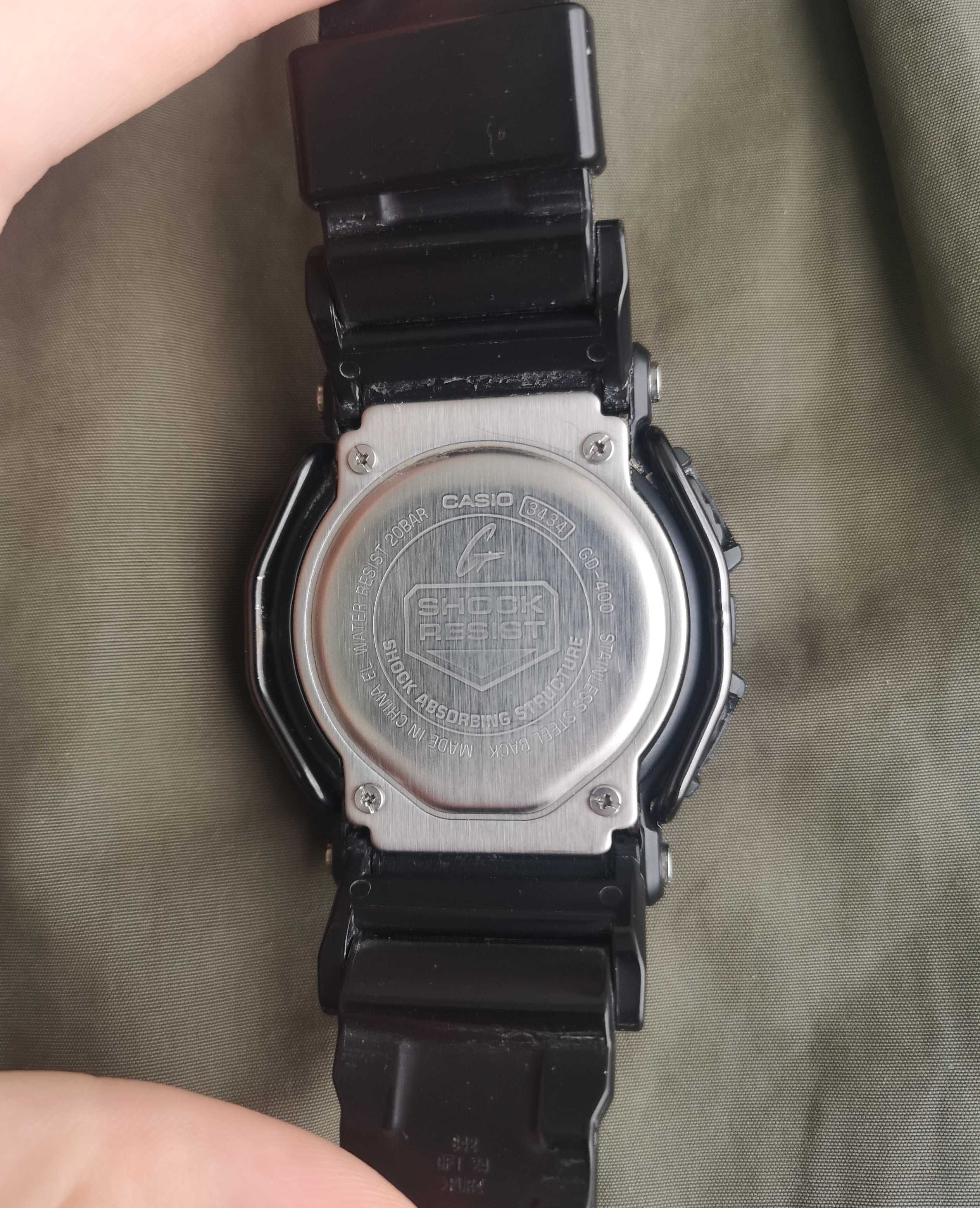 Casio G-Shock GD-400-1ER (Negative-to-Positive display mod)