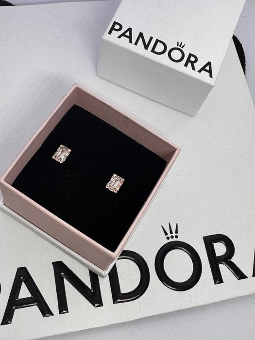 Пандора обеци Pandora