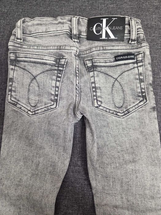 Детски дънки zara,mango,calvin klein