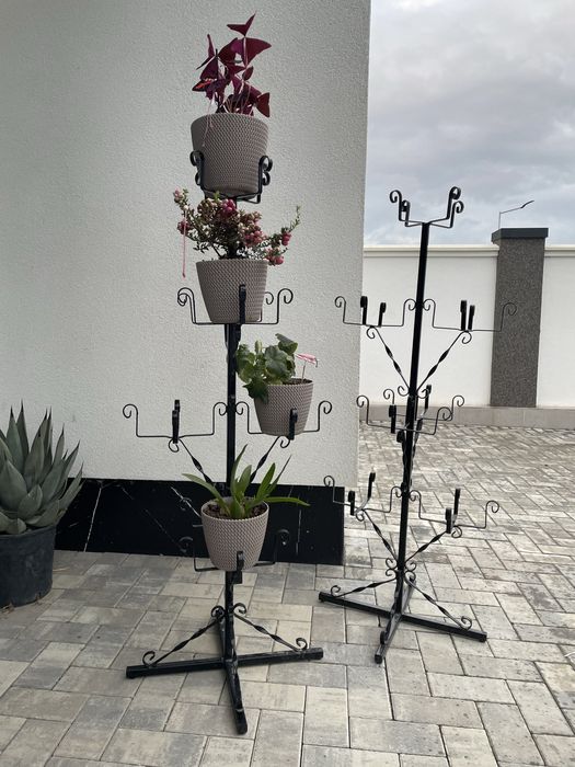 Suport metalic pt ghivece de flori