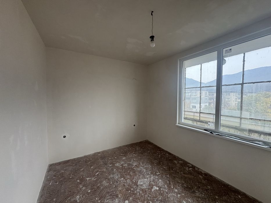 Шпакловка, Боядисване и Ел. Инсталации