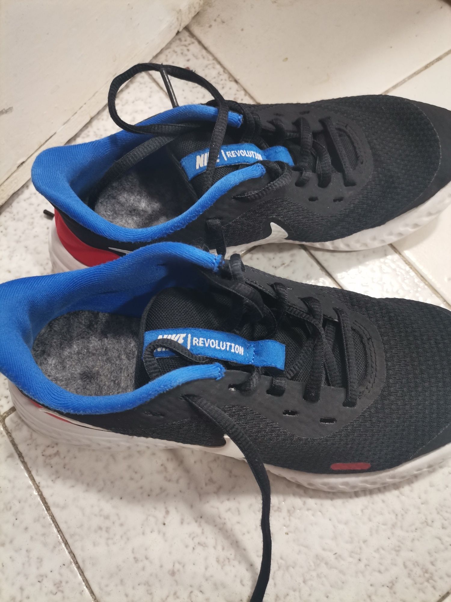 Детски маратонки Nike Revolution