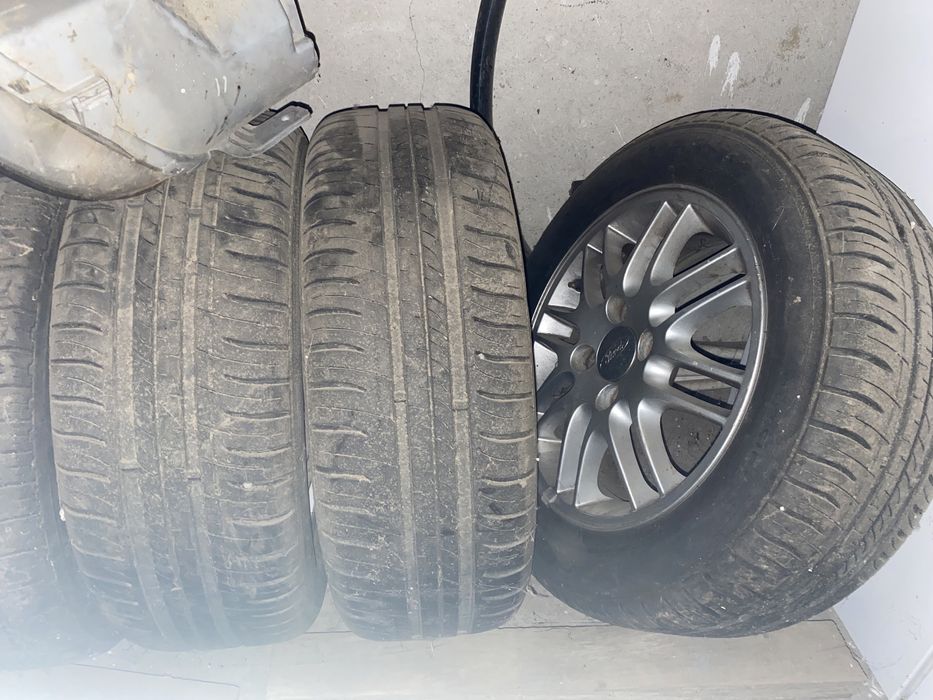 Vand schimb jante ford