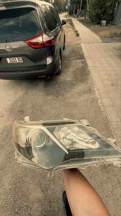 Фара оригигал камри 50 se