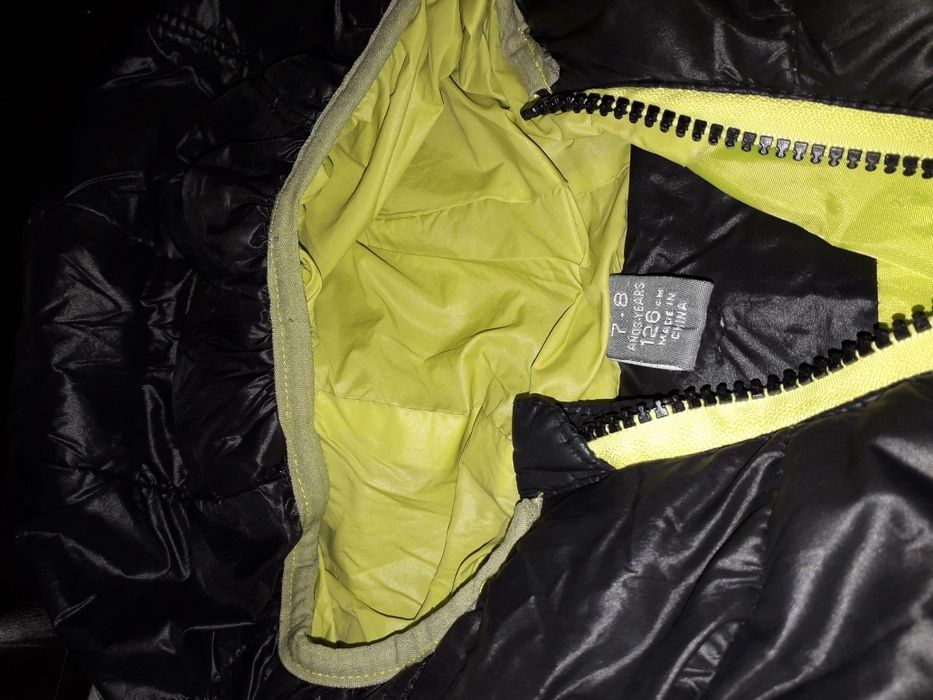 Куртка на мальчика.