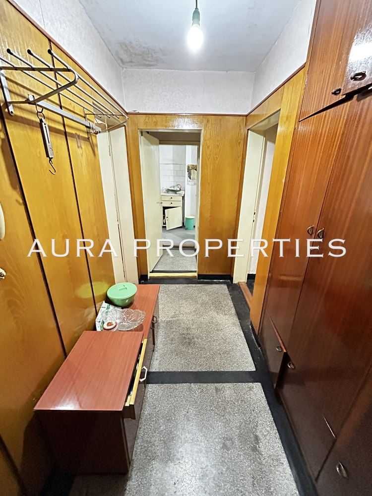 Продава се Тристаен апартамент в Разград, Варош - 88 кв.м за 1102 €/кв.м - Снимка #9