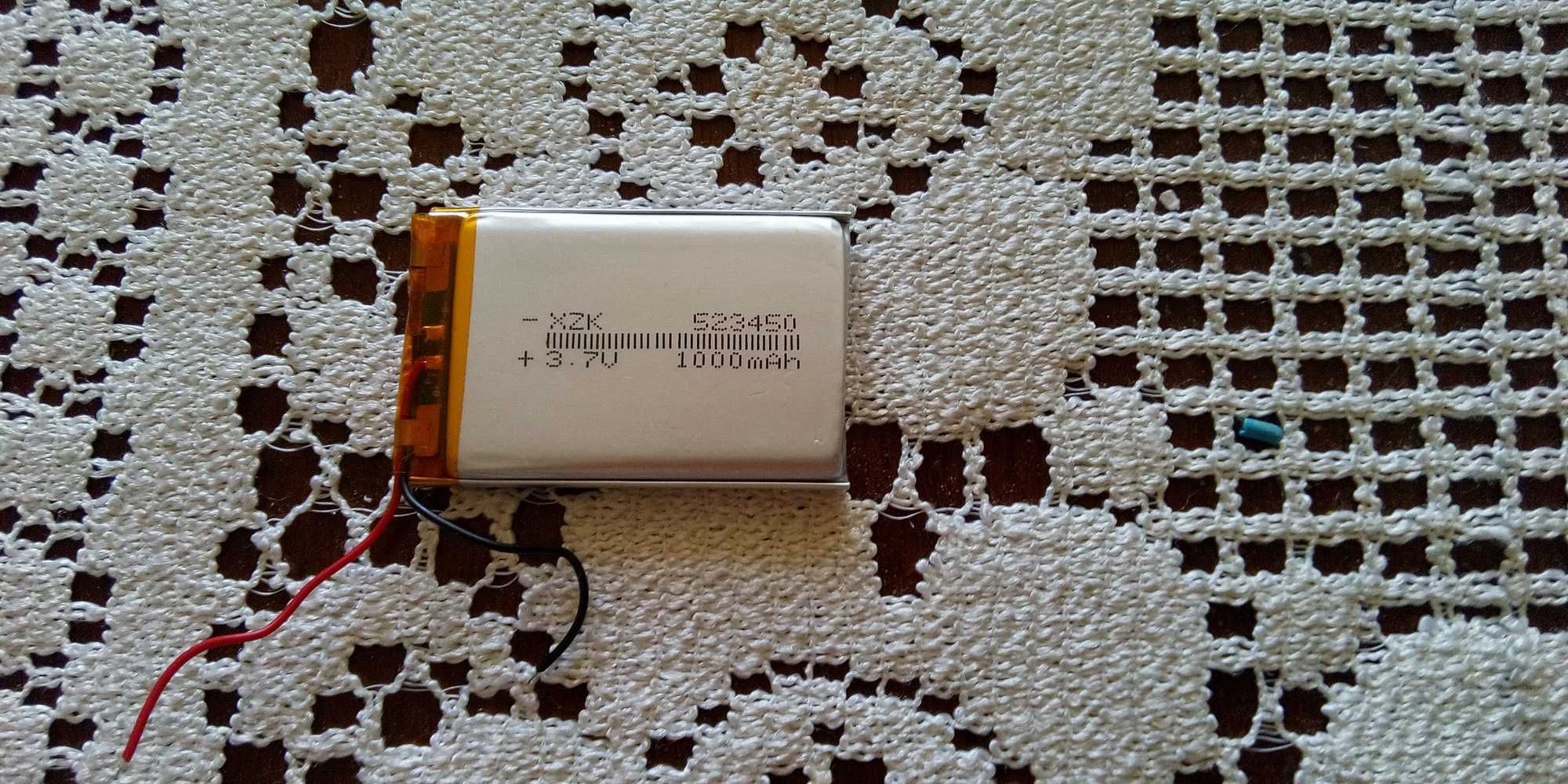 Baterie/ acumulator de 1000mAh pentru MP3, drona, etc