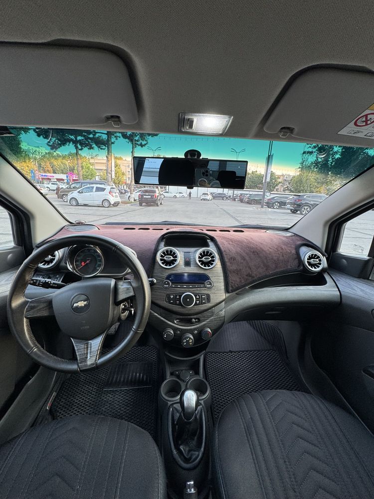 Chevrolet Spark.