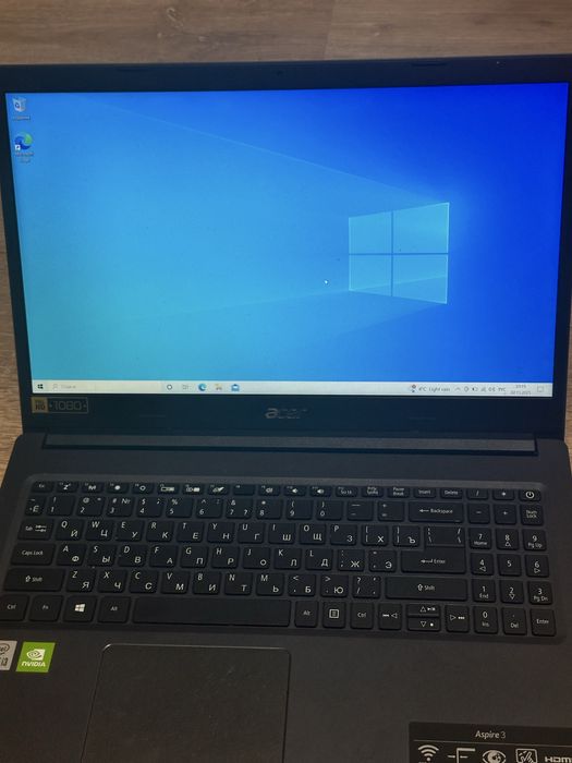 Продам ноут Acer Aspire 3