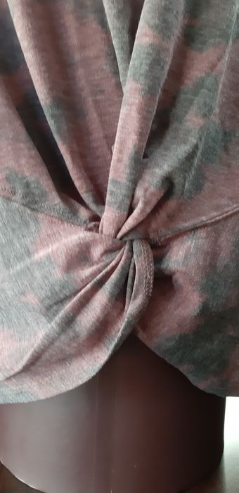 Bluzita cu nod nouă import Canada.