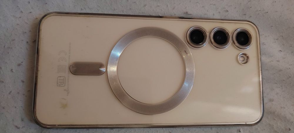 Продам Samsung s23