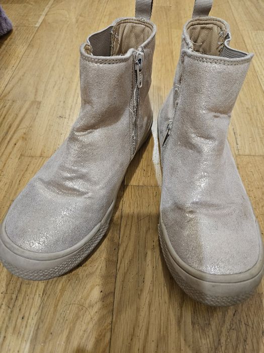 Ghete aurii marimea 34 reserved