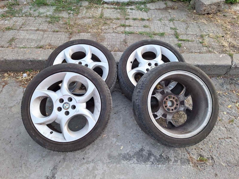 Продавам джанти с гуми