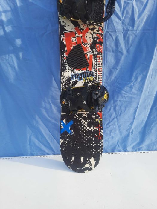 сноуборд   FLOW rhythm  140см. с автомати.