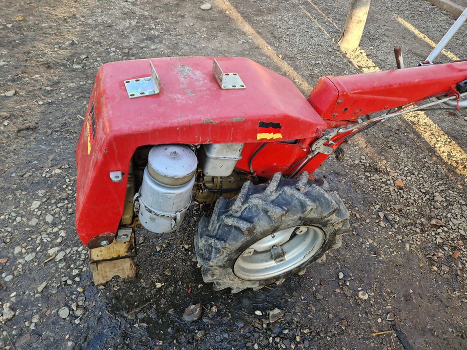 De vanzare motocultor diesel 11 ps