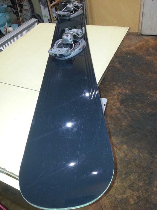 Сноуборд  еднопосочен  внос Швейцария .