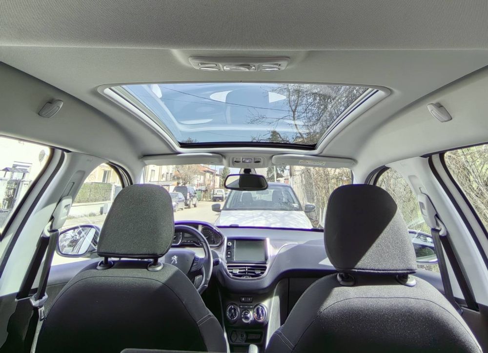 Peugeot 2008 1.2i VTi