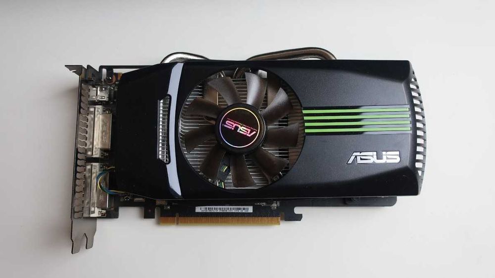 Продавам видео gtx 460 1gb..