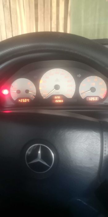 Продавам/Бартер Мерцедес ЦЛК200