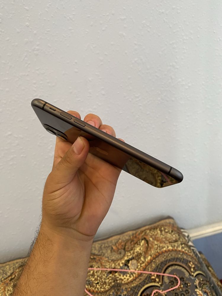 iphone 11 satiladi