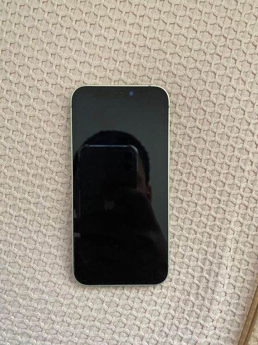 Продам iPhone 12 mini