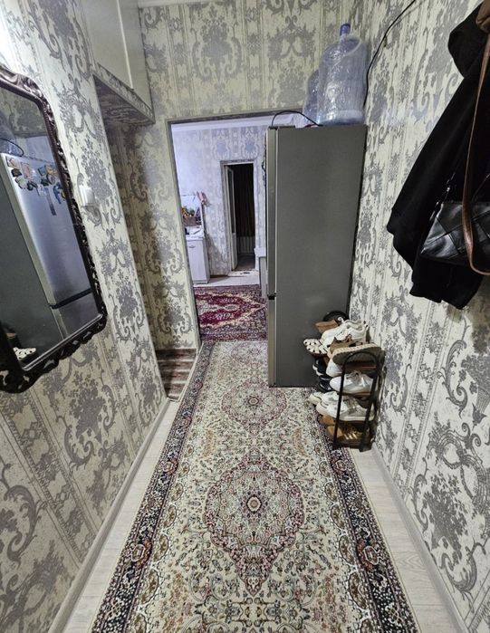 Продаю на Карасу6 1/3/5 балкон 2,*3