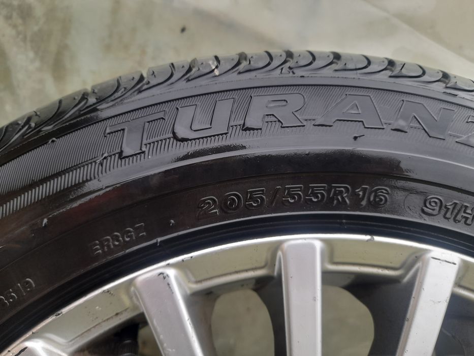 Vând 4 jante din aliaj pentru OPEL cu anvelope