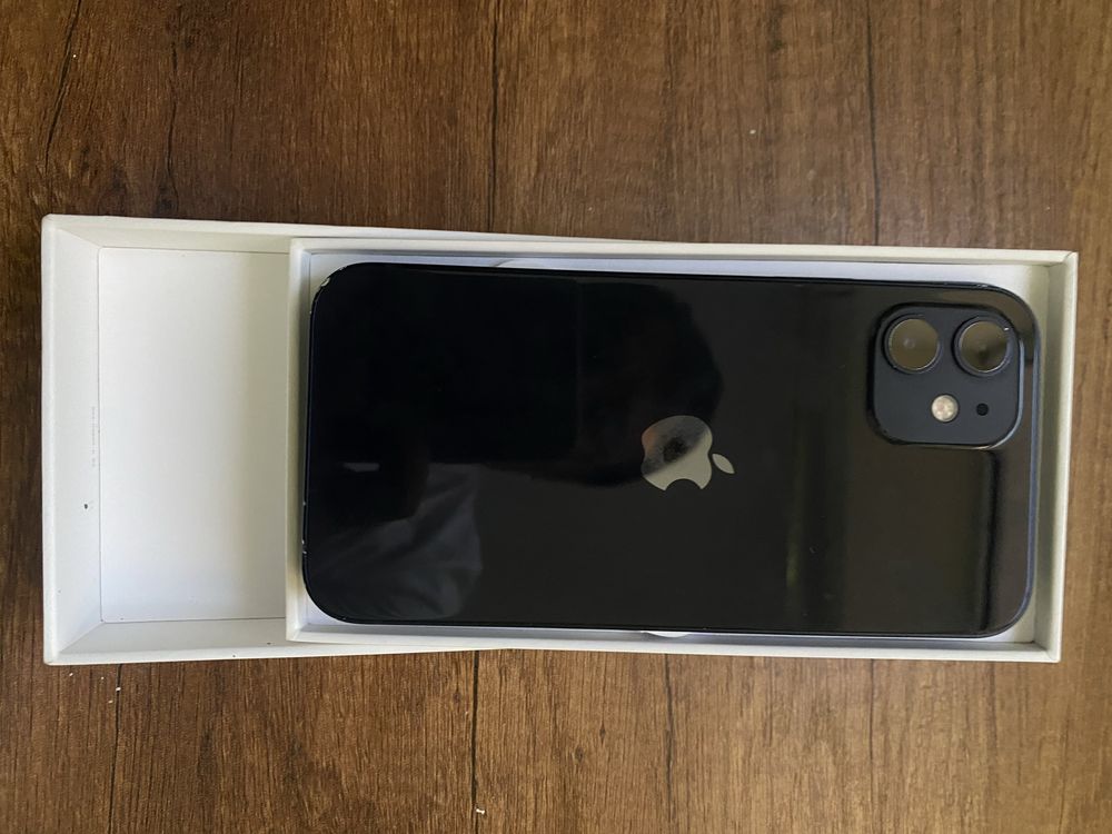 iPhone 12  srochno