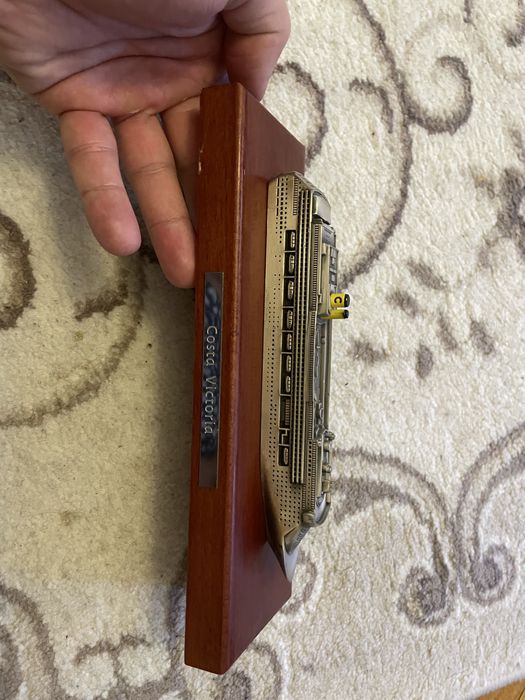 Lot de machete nave Costa