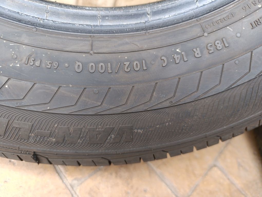 Гуми за Микробус 185/R/14 C Semperit
