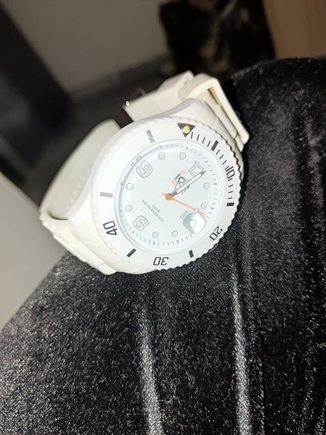 Vând ceas bărbătesc Ice-Watch Sili SI.WE.BB.S.11