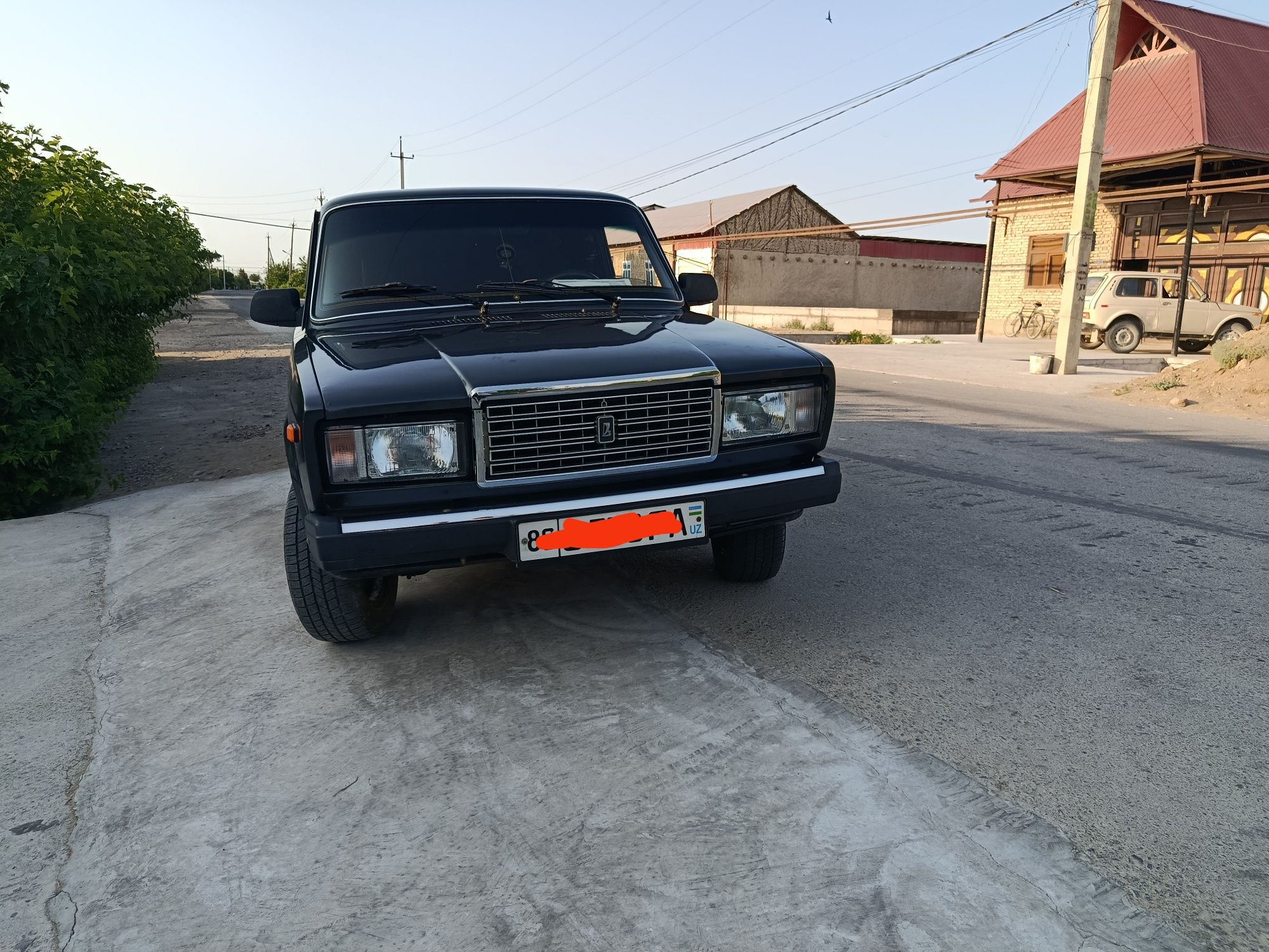 Vaz 2107 sotiladi
