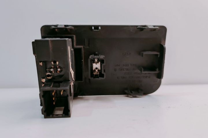 Bloc reglaj faruri Renault 8200069068 Renault Clio a 2-a generatie