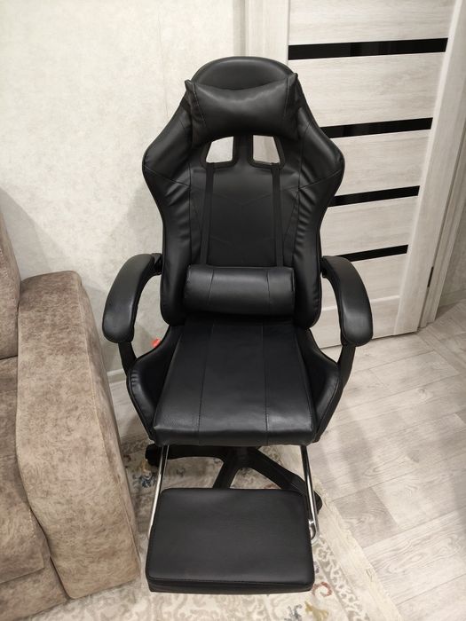 Кресло игровое компьютерное