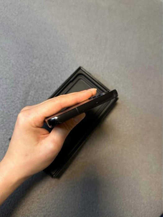 Samsung Galaxy S23+ FULL BOX