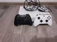 Xbox One S  foarte puțin folosit