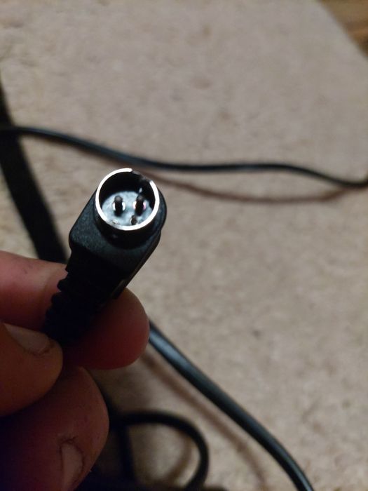 Alimentator resmed cu 3 pini, 90w ,24 volti cu 3.75 A